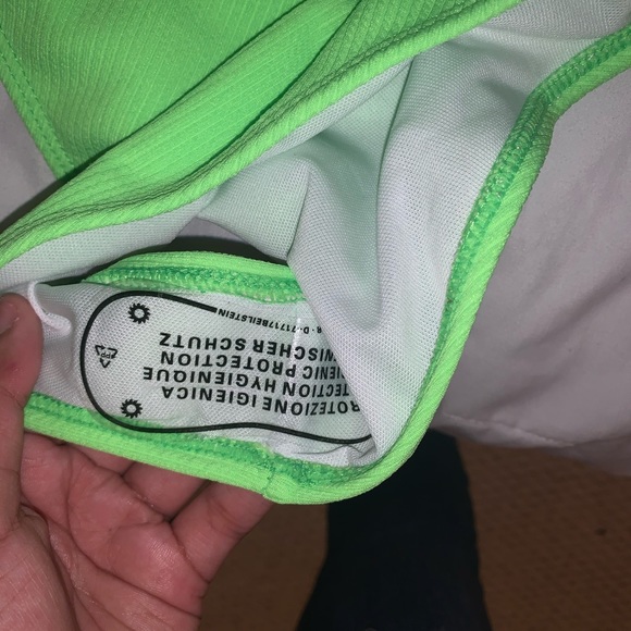 Neon buckle 2 piece - Picture 2 of 4